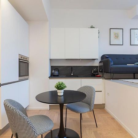 I Host Apartment - Val Strona Milano Eksteriør bilde