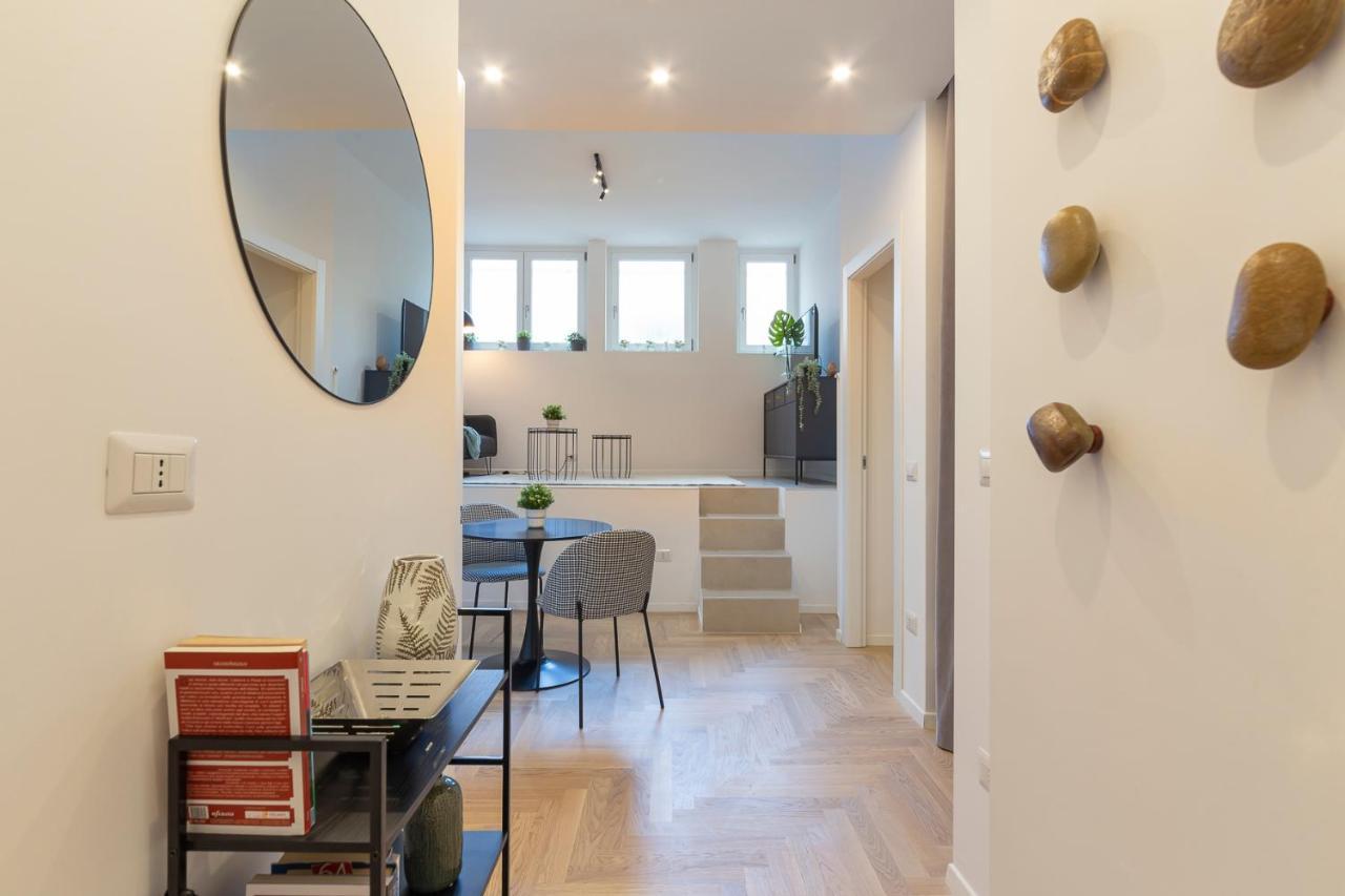 I Host Apartment - Val Strona Milano Eksteriør bilde