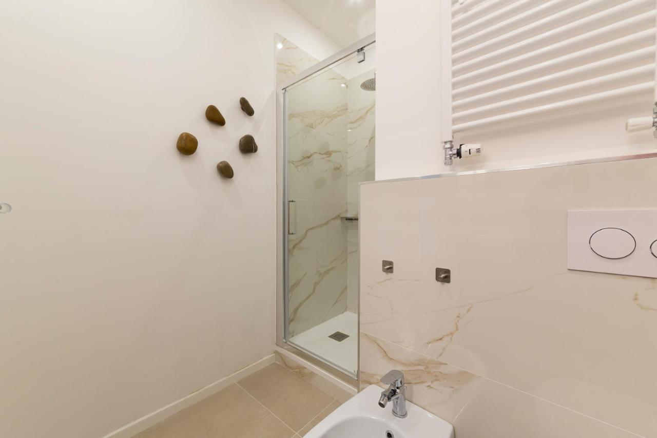 I Host Apartment - Val Strona Milano Eksteriør bilde