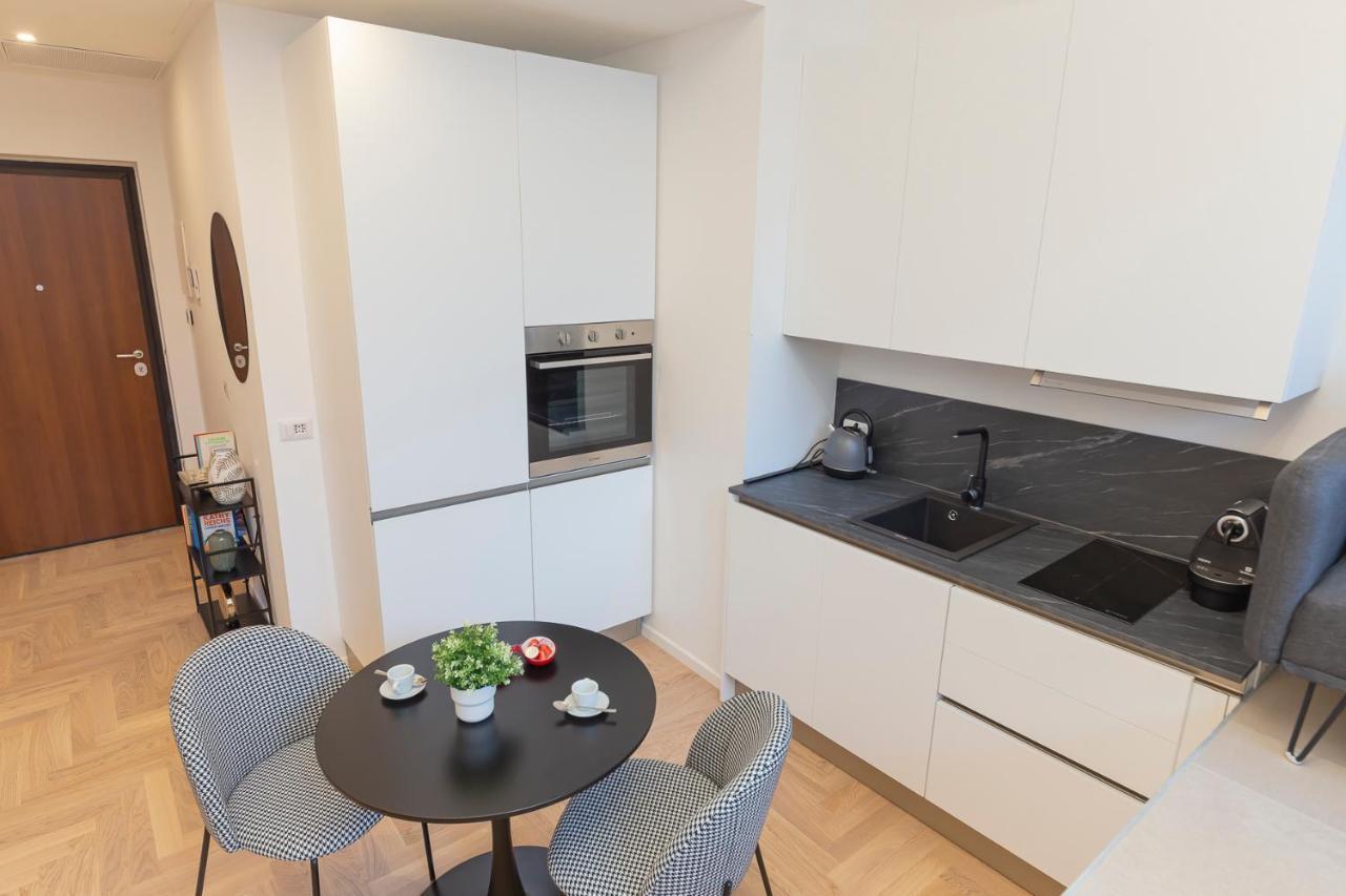 I Host Apartment - Val Strona Milano Eksteriør bilde